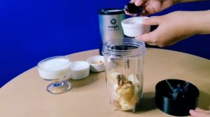 Making a Simple Smoothie with Magic Bullet Blender പഴം കൊണ്ടുള്ള ഒരു അടിപൊളി സ്മൂത്തി