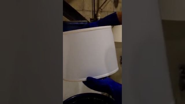 Lampshade Cleaning Process - CORT Furniture смотреть онлайн