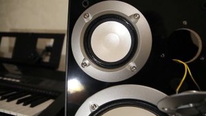 Знакомство с "Yamaha NS 6490"