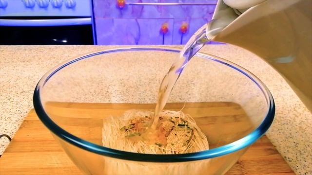 МЫ ВЫРАСТИЛИ РЫБУ ДОМА! (ЧАСТЬ 4) смотреть онлайн