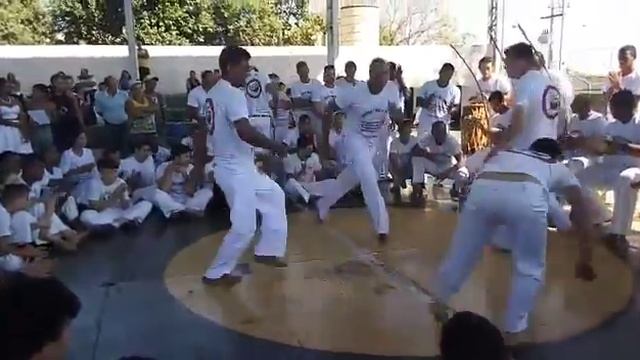 Batizado em Estrela d' Oeste... Primeiro jogo Monitor Jefinho... Segundo jogo C.M Théo ...Axé Naçõe смотреть онлайн