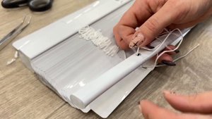 Как уменьшить высоту у горизонтальных жалюзи стандартных размеров?