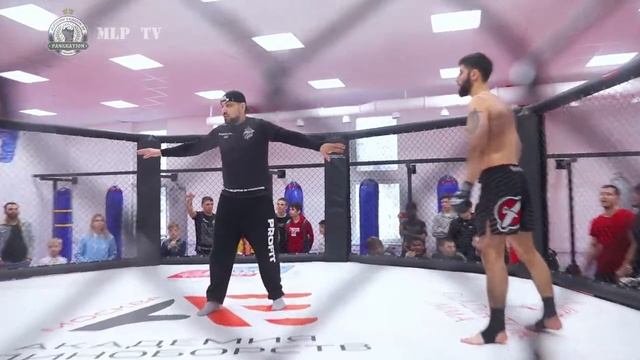 Московская Лига Панкратиона-"PANKRATION UBS" Кулаков Максим VS Петросян Саркис смотреть онлайн