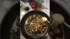 ШАМПИНЬОНЫ В СОЕВОМ СОУСЕ/CHAMPIGNON