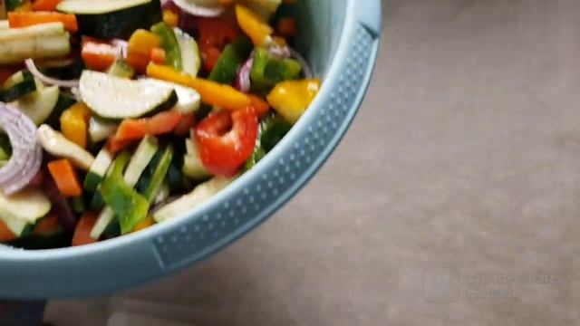 #Овощи запечённые в духовке ? #овощи #gemüse смотреть онлайн