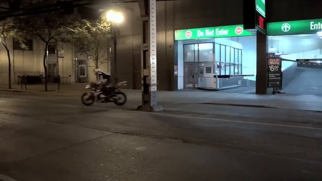 Honda cbr 600 rr street stunt