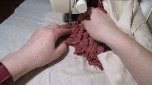 КОВРИК ИЗ ЛОСКУТОВ. КВАДРАТ. ИЗ НЕНУЖНЫХ ВЕЩЕЙ.