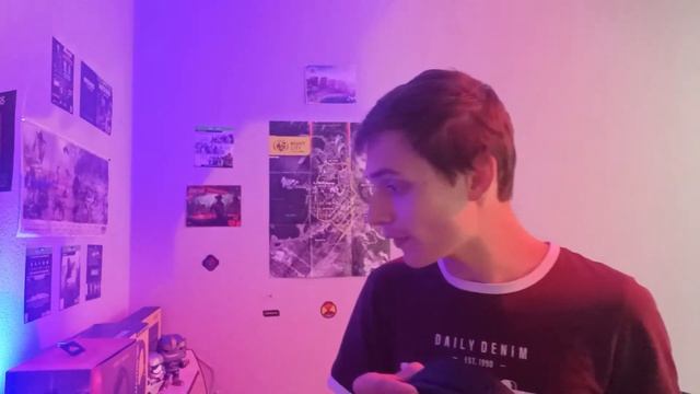 Casque JBL QUANTIUM 400. JBL se lance dans le gaming. смотреть онлайн