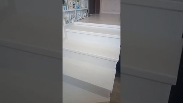 Отделка лестницы ламинатом. Краснодар
