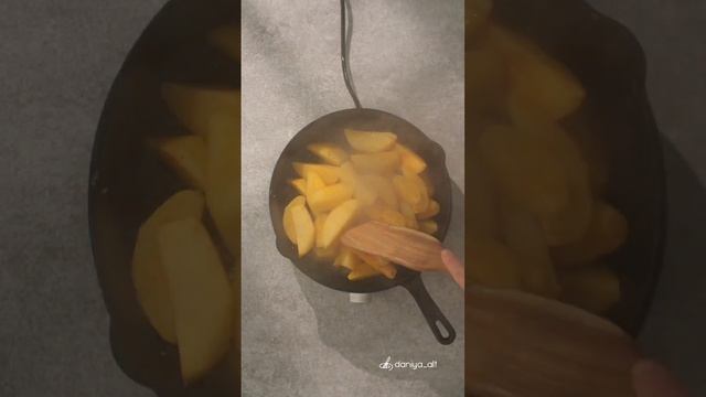 #курица Запечённая курица в духовке с картофелем обалденный вкус ?