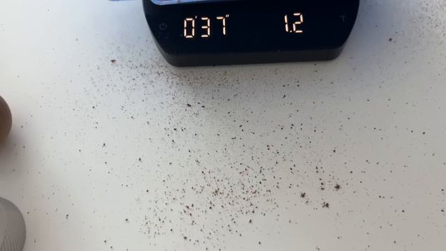 ЭТУ ОШИБКУ делают почти все владельцы ручных кофемолок! Узнай правильный способ помола