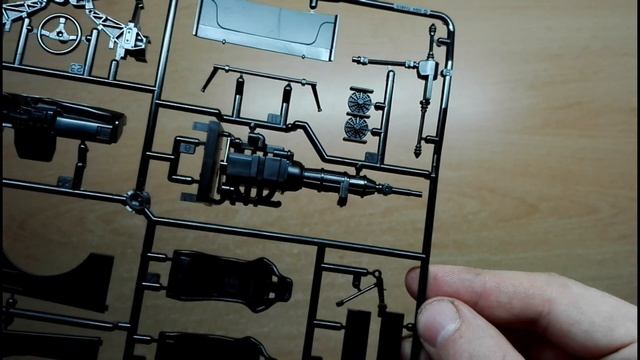 Обзор Ford Escort RS Cosworth Michelin Pilot Tamiya 1/24 (сборные модели) смотреть онлайн