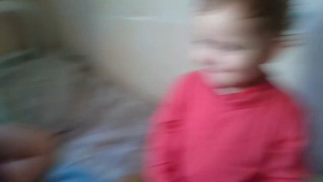 Лежим с дочкой в больнице у Ники температура 39,6 (1 год, 8 мес , 14 дней) смотреть онлайн