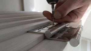 Приспособа установка дверных петель бабочка
