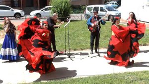 "Ручеёк" . Ансамбль  "Шатёр".