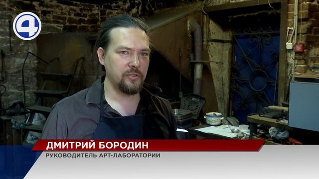 Юная художница из Екатеринбурга оживляет аниме-персонажей, чтобы потом навсегда запечатлеть их в мед