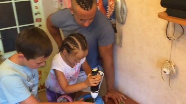 Видео в котором мы расскажем и покажем как приготовить Арбузный Фраппе! 1 смотреть онлайн