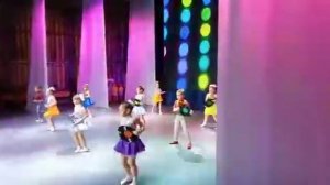 Выпуск 2021, ДК Ейск. Танец с пластинками.