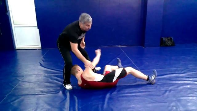 ПРИЕМЫ Вольной БОРЬБЫ в стойке | Несдандартные ЗАХВАТЫ и Броски | ТЕХНИКА и ТАКТИКА смотреть онлайн