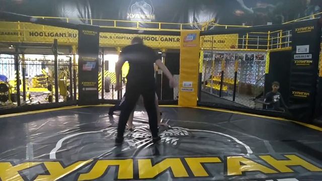 Маркин. Д.Н.Тула. Клуб ХУЛИГАН. Вечерняя группа с 17.00 до 22.30 # 14 августа 2018 г. смотреть онлайн