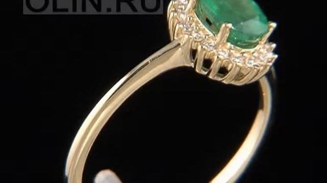 Колечко с изумрудом и бриллиантами из золота