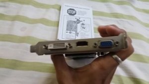 AMD/ATI Sapphire Radeon R7 240 4GB 128-Bit DDR3 GRAPHIC CARD (REVIEW/UNBOXING)