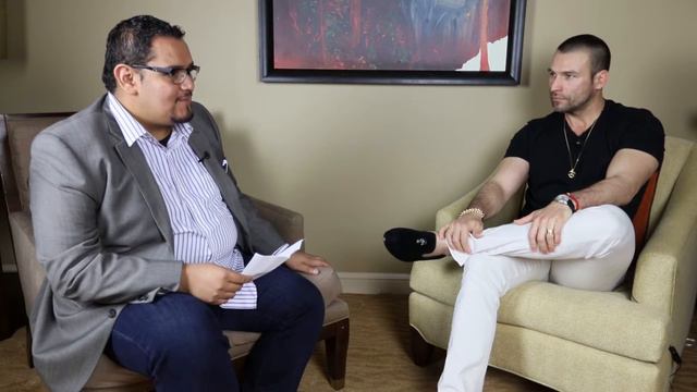 Rafael Amaya habla de El Señor de los Cielos смотреть онлайн