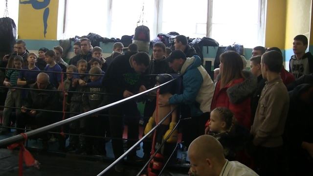 Чемпионат Мелитополя WPKA Соболев Кирилл Viking Gym - Самсонов Иван Альфа финал Фул-контакт смотреть онлайн