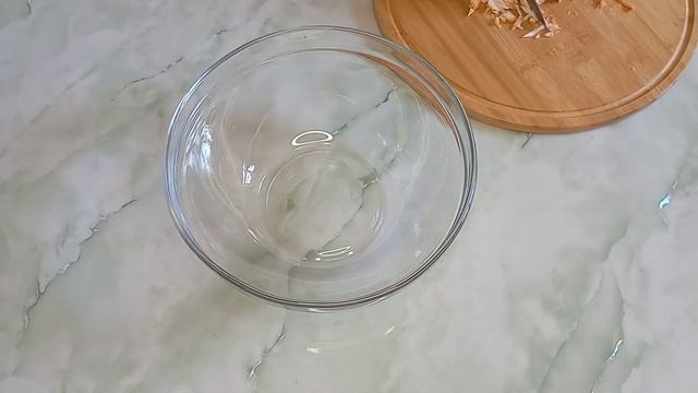 Как вкусно приготовить Брокколи? Салат с Омлетом и Копченой Куриной Грудкой! Быстро и Легко.