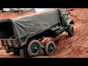 Легендарные военные грузовики KRAZ, URAL, STAR, MERCEDES, PRAGA на бездорожье