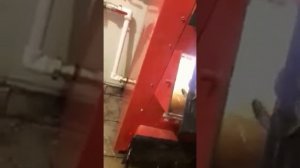 Полуавтоматический котёл длительного горения