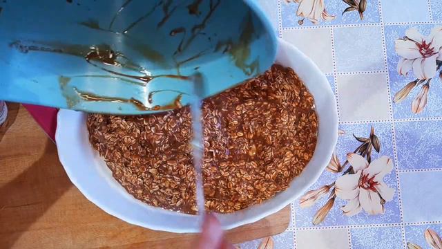 Десерт из овсянки. банана и какао //