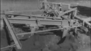 Первые выставочные образцы Т-74 тракторов. Серия "Интереные факты о тракторах".