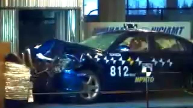 Crash Test Brilliance BS4 Chinese car　中国車　衝突試験　クラッシュテスト смотреть онлайн