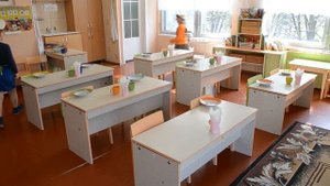 Дежурство по столовой в детском саду Старшая группа