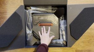 Unboxing ROG Rapture GT-BE98 Quad-band WiFi 7 (802.11be) Gaming Router
