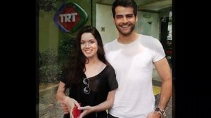 Хазал Субаши вернула себе веру в любовь благодаря Эркану Меричу!