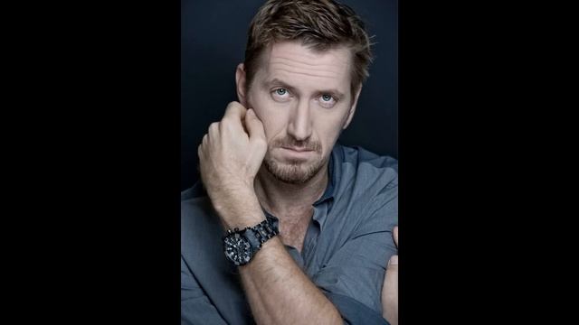 КИРИЛЛ КЯРО- ЛЮБОВЬ К ИРИНЕ ЛЕОНОВОЙ- БЕЗДЕНЕЖЬЕ- ЖИЗНЬ НА 2 СТРАНЫ И КАК ВЫГЛЯДИТ ЖЕНА И ДОЧЬ смотреть онлайн