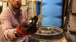 Сборка колёс на Ява 559 старушка.Как не надо делать ))