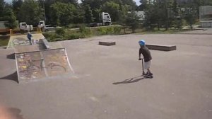 scooting mini vid