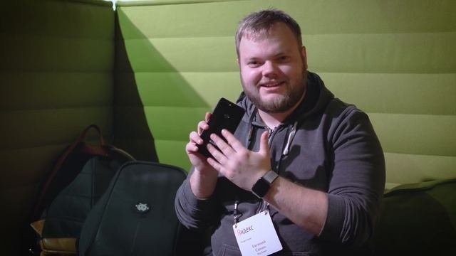 Самый непонятный смартфон 2018 — Презентация Яндекс.Телефона!