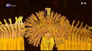 Танцы Китая.Танец тысячи рук! Просто фантастика! Dances Of China.