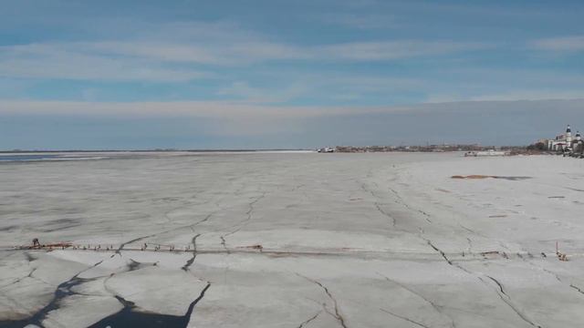 Mavic Air - Северная Двина в ожидании ледохода... смотреть онлайн