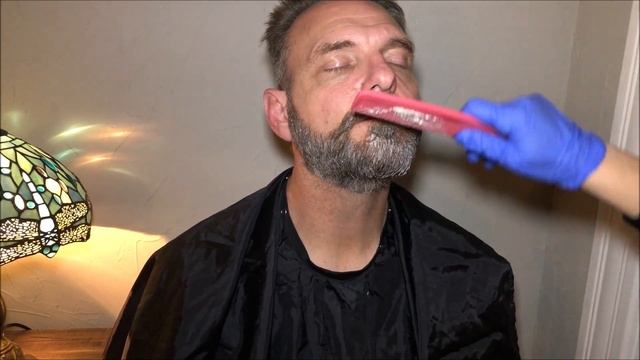 Men's Beard dyeing and partial hair dying смотреть онлайн