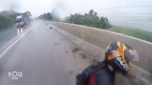 Спас девушку при падении с мотоцикла