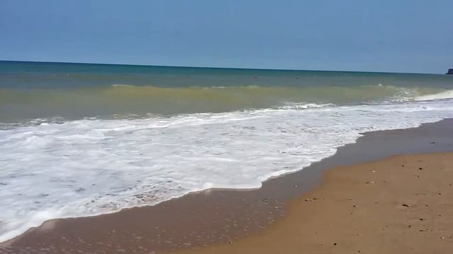 Пляж -  Орловка, райский уголка в Крыму.