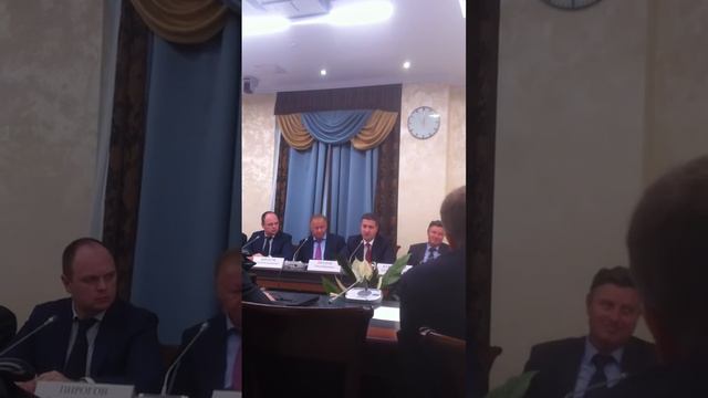 Общественное слушание по порядку и срокам заселения Синявинская 11. (18 сентября 2015г.) смотреть онлайн