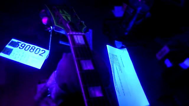 Mandolin Brothers Ltd: Black Light Gibson (used, 1961) Les Paul Custom (SG body design) смотреть онлайн