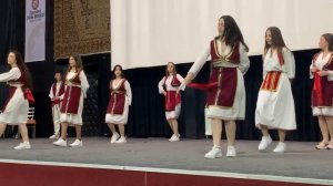 Vallja e Hamëz Jasharit nga nxënësit e Qendra “Don Bosko”, Gjilan, Prof. Ylberinë