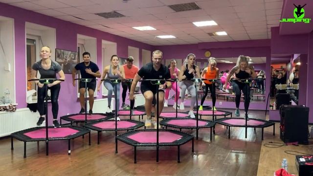 Squid Game (WHITENO1SE & OMIKI REMIX) - Jumping® Fitness